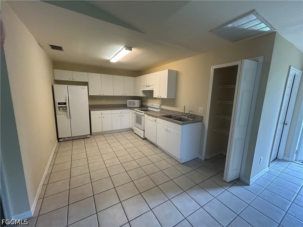 3010 Vernon Avenue S – photo 4