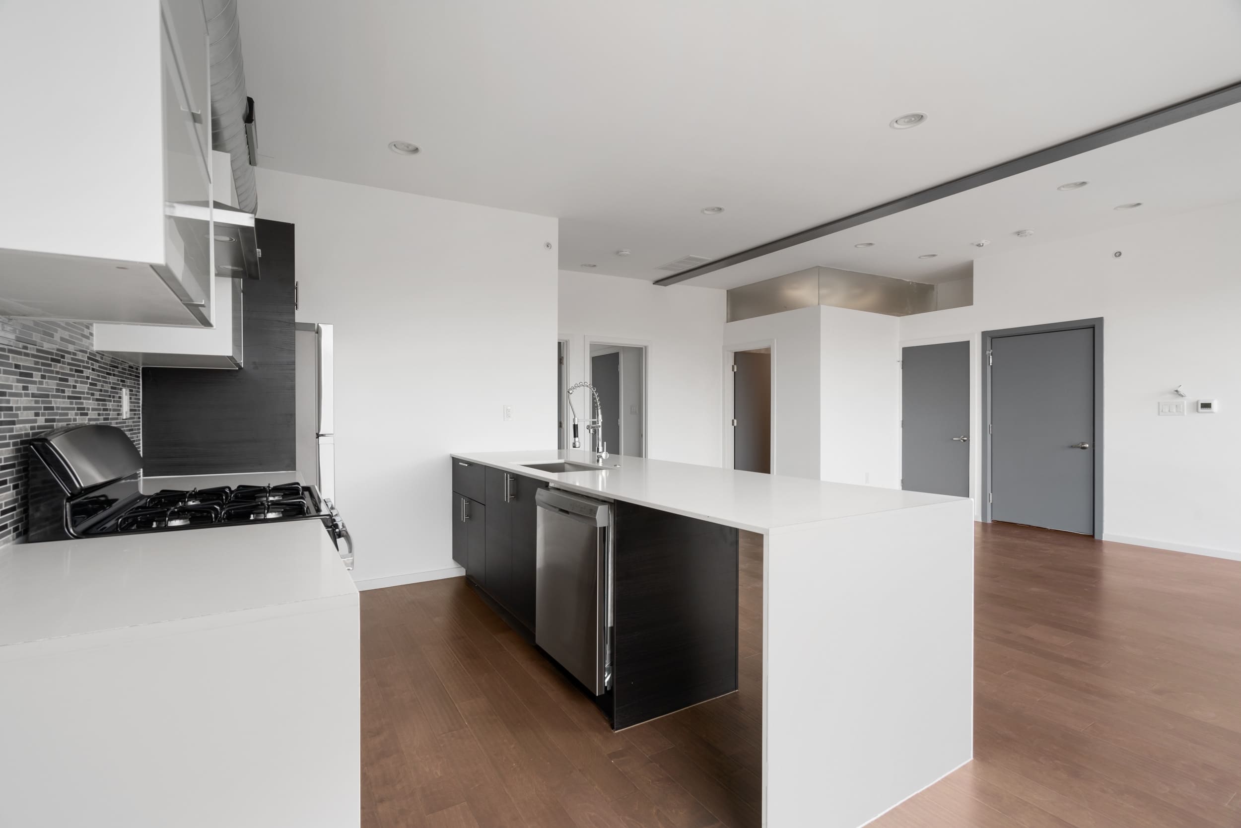 634 West Jefferson Street – photo 2