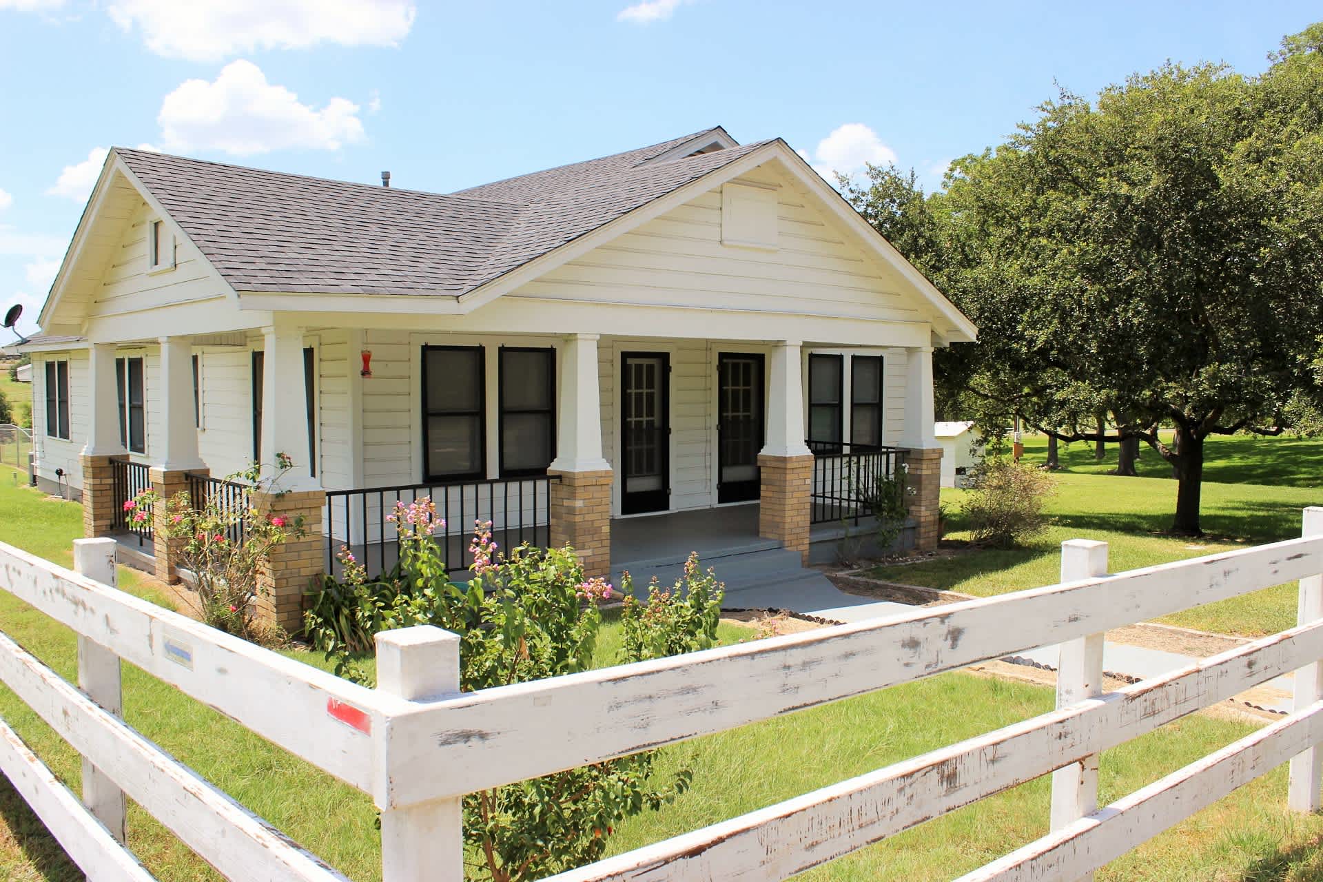 10301 FM 50 – photo 1