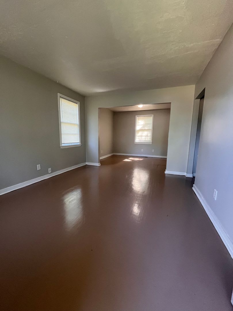 Great Property in quite Neighborhood – photo 5