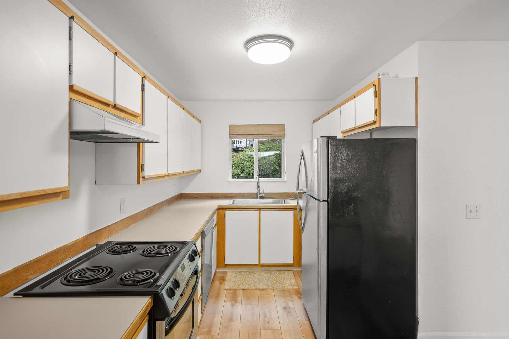 2 Bed 1 5 Townhome In West Linn – photo 5