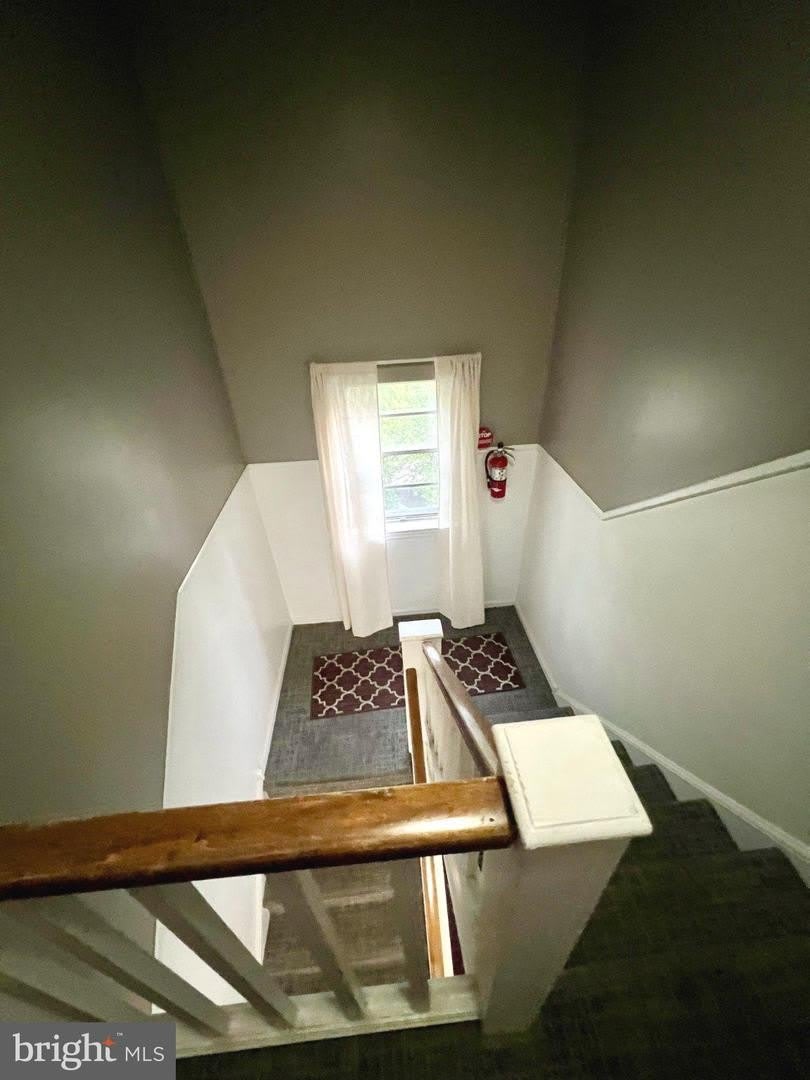 61 Llanfair Rd C 4 – photo 2
