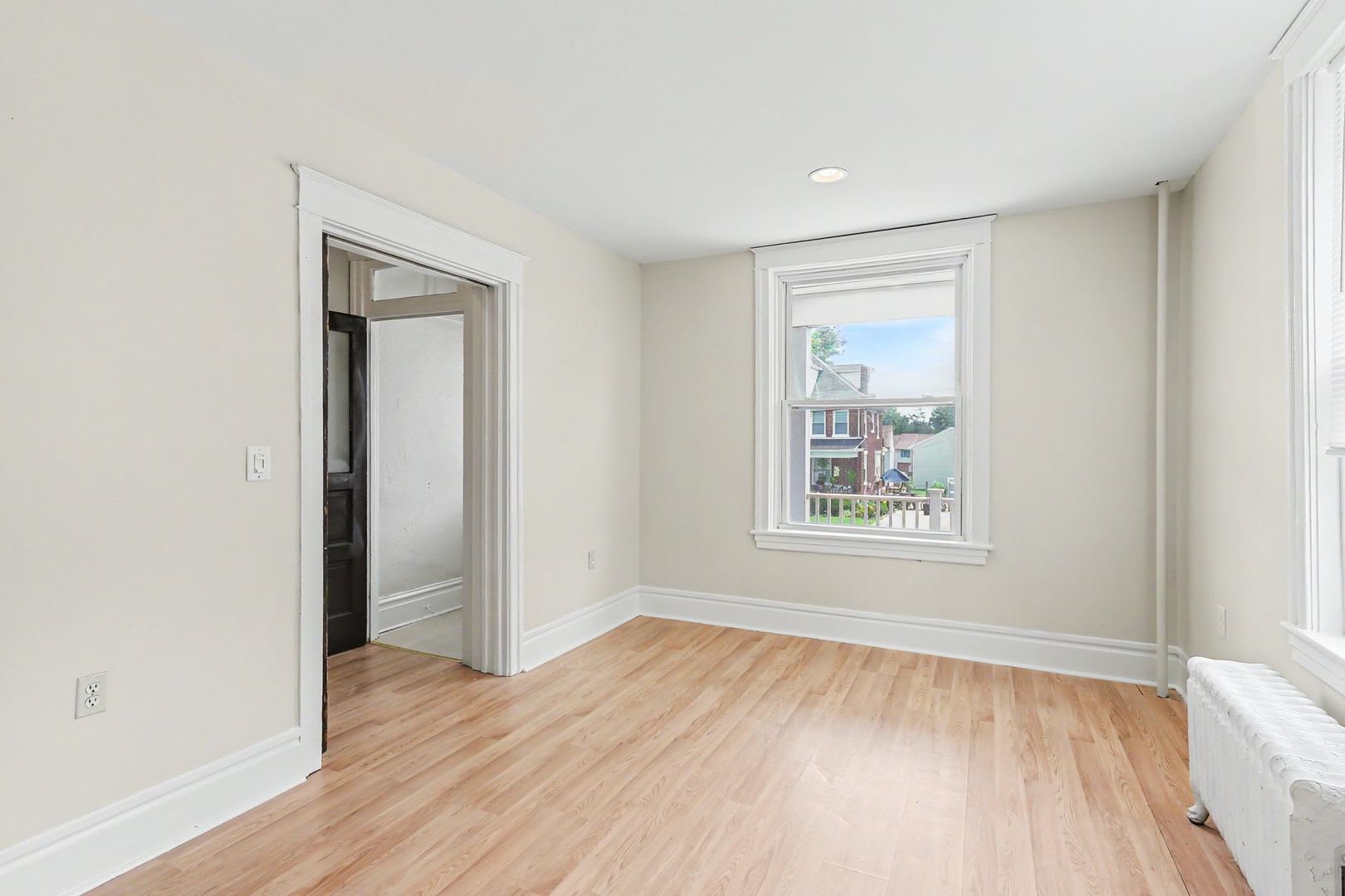 145 15th St – photo 4