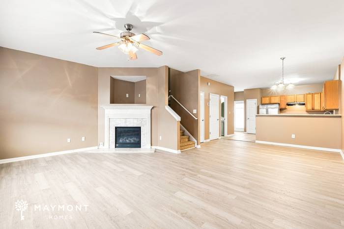 4203 Legacy Square – photo 4