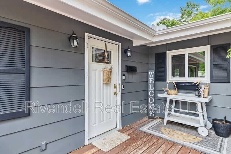 5766 W Elmhurst Drive – photo 2