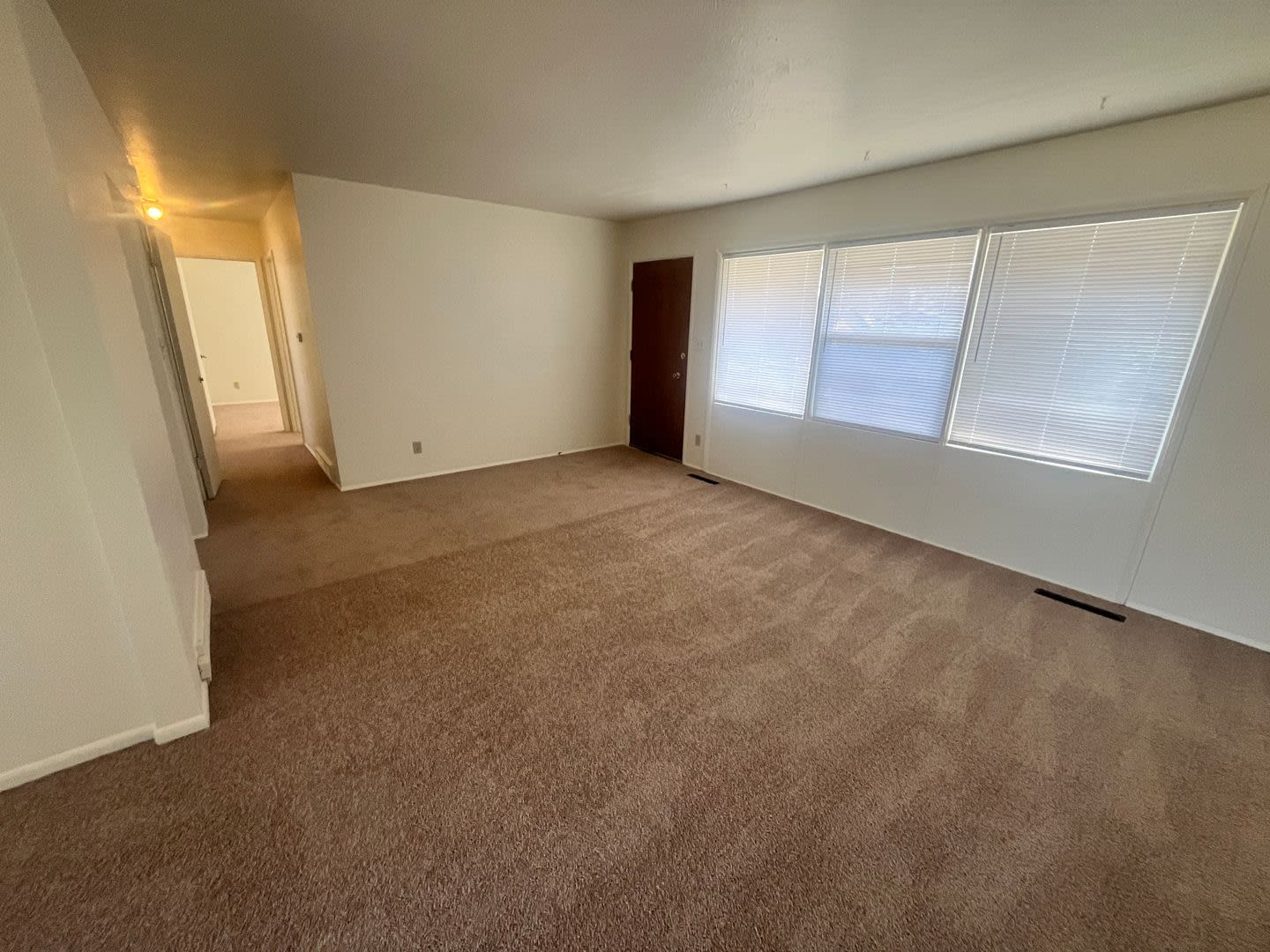 Charming single-family residence! – photo 1