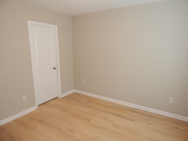 415 Laurel Grove Court – photo 5