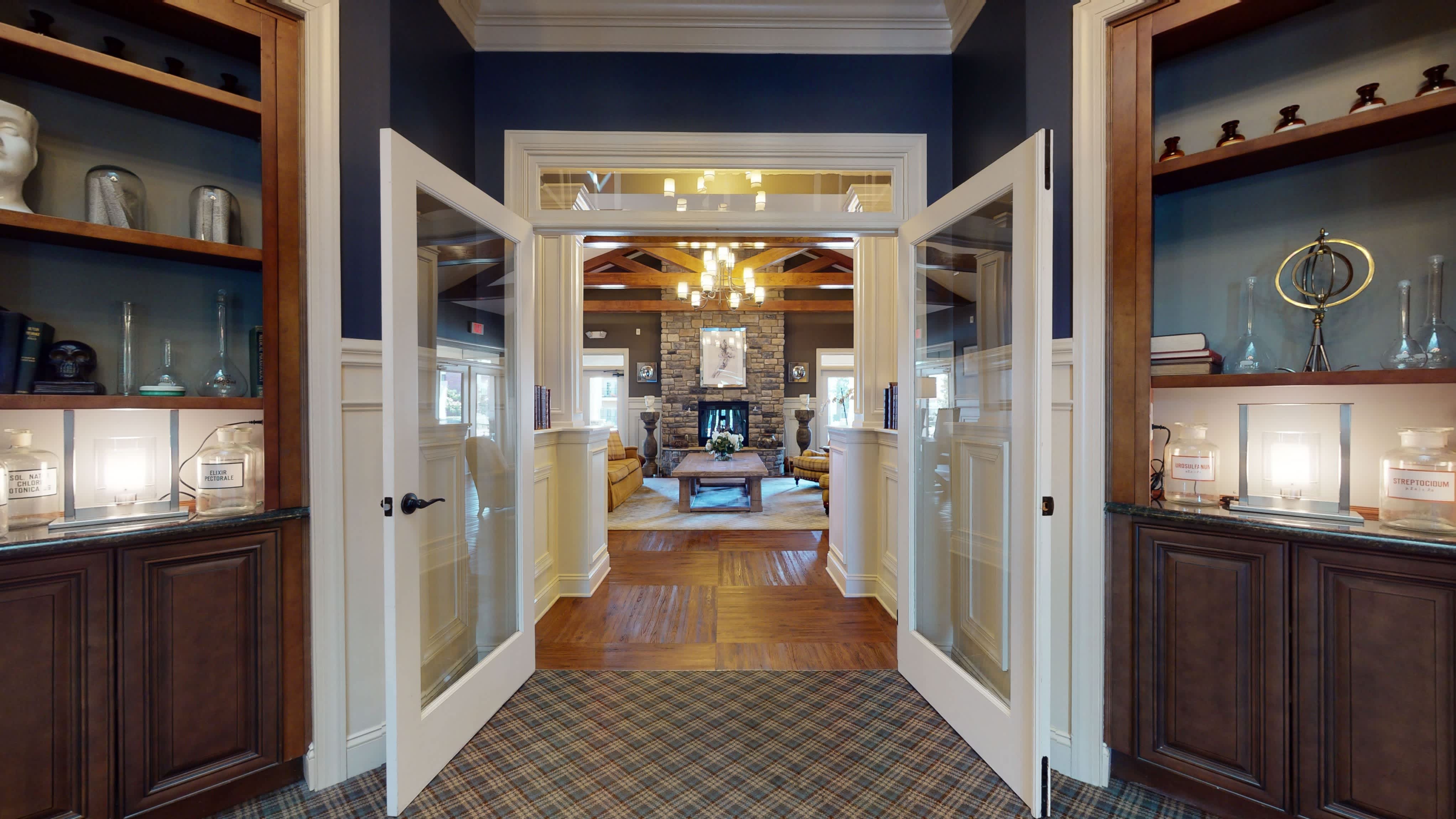 The Heritage at Arlington Apartment Homes – photo 2