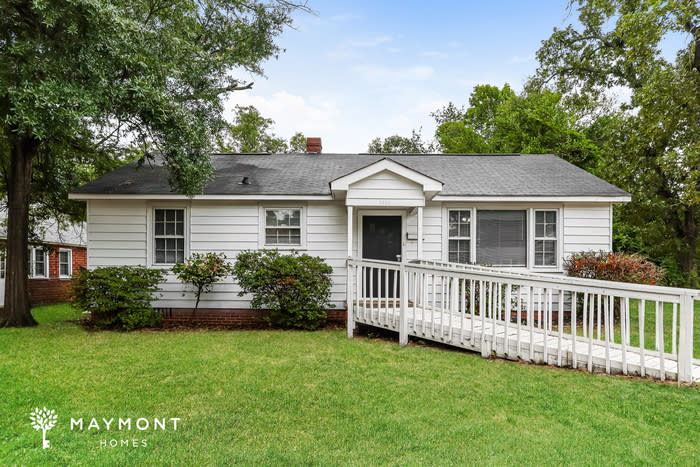 2358 Forster Street – photo 1