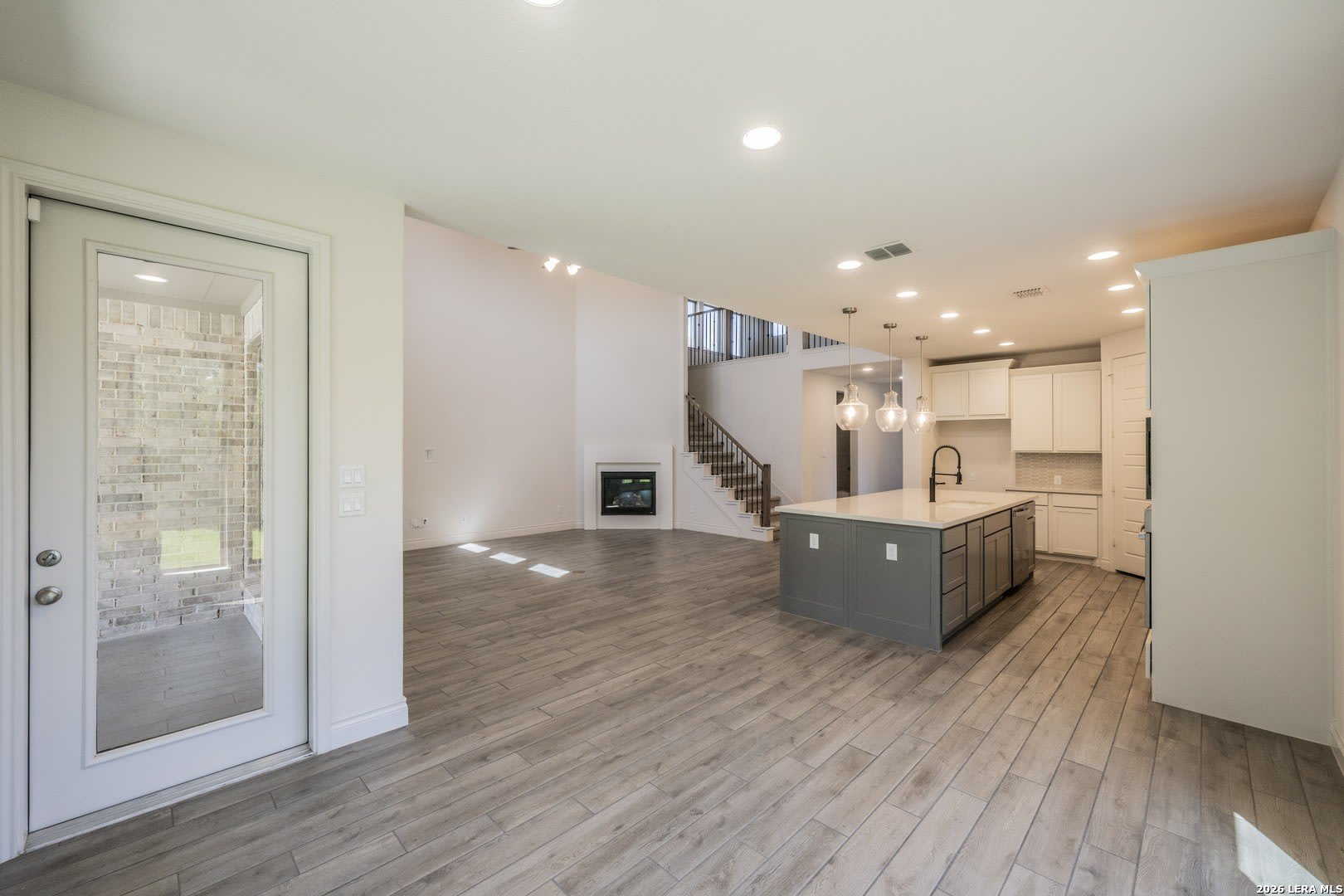 1729 DURHAM PARK – photo 2