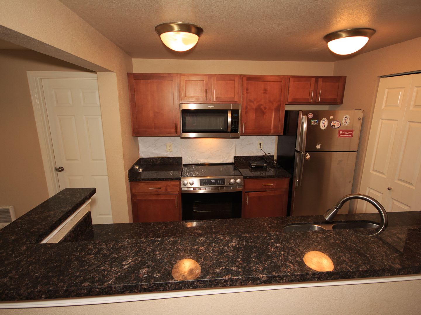 BEAUTIFULLY REMODELED INTERIOR – photo 3