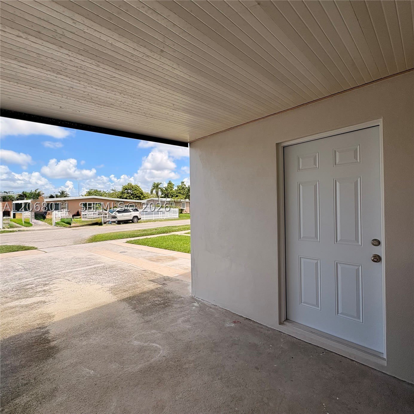 5005 SW 111th Ave – photo 1