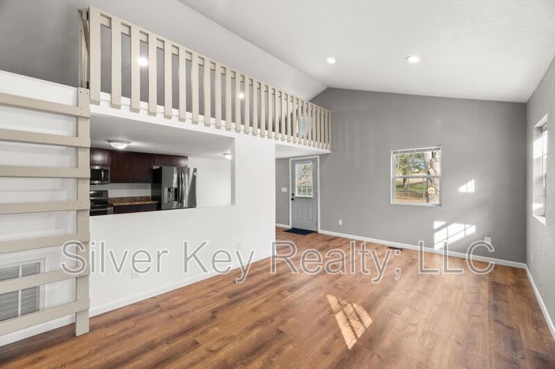 518 Church Street – photo 3