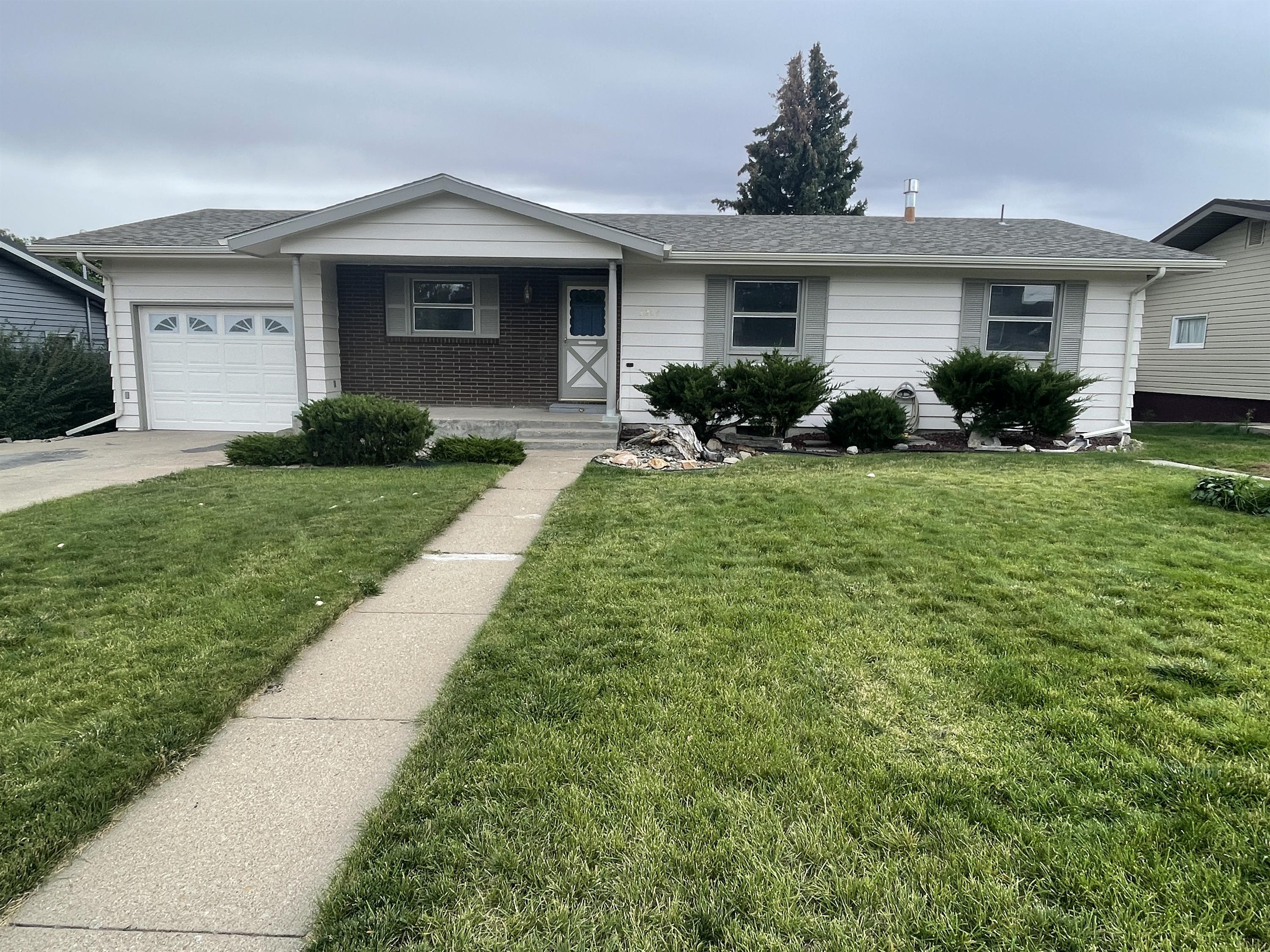 3204 17th Avenue South – photo 1