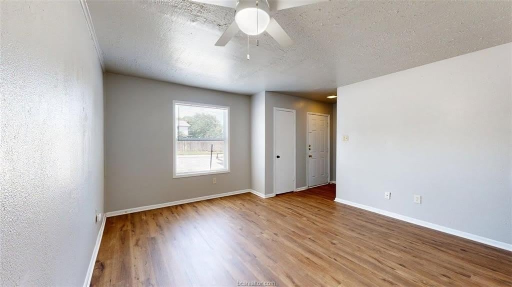 1327 Airline Drive – photo 5