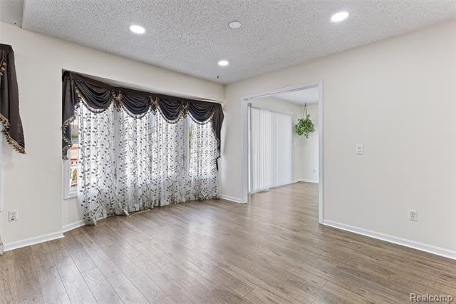 42137 Trent Drive – photo 3