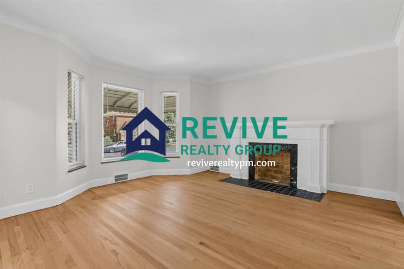 18503 Prairie Street – photo 3