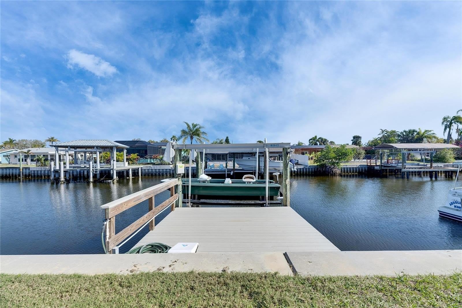 1025 APOLLO BEACH Boulevard – photo 5