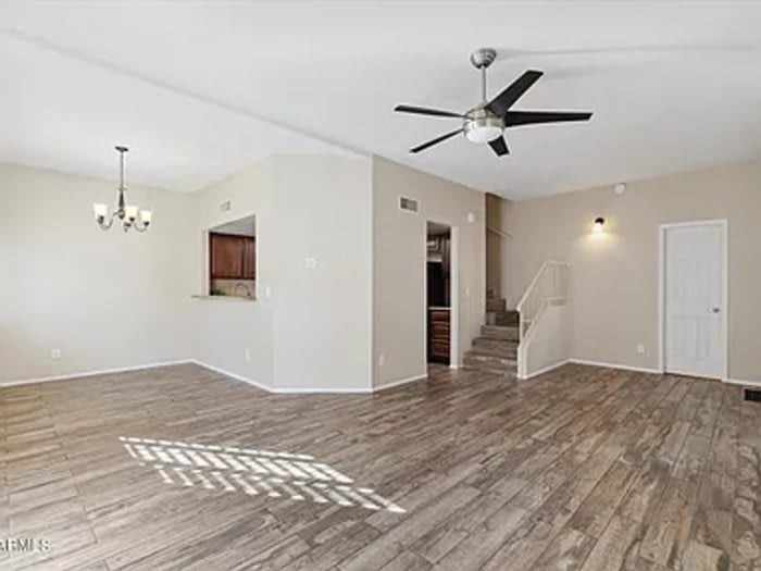 8625 North 67th Lane – photo 2