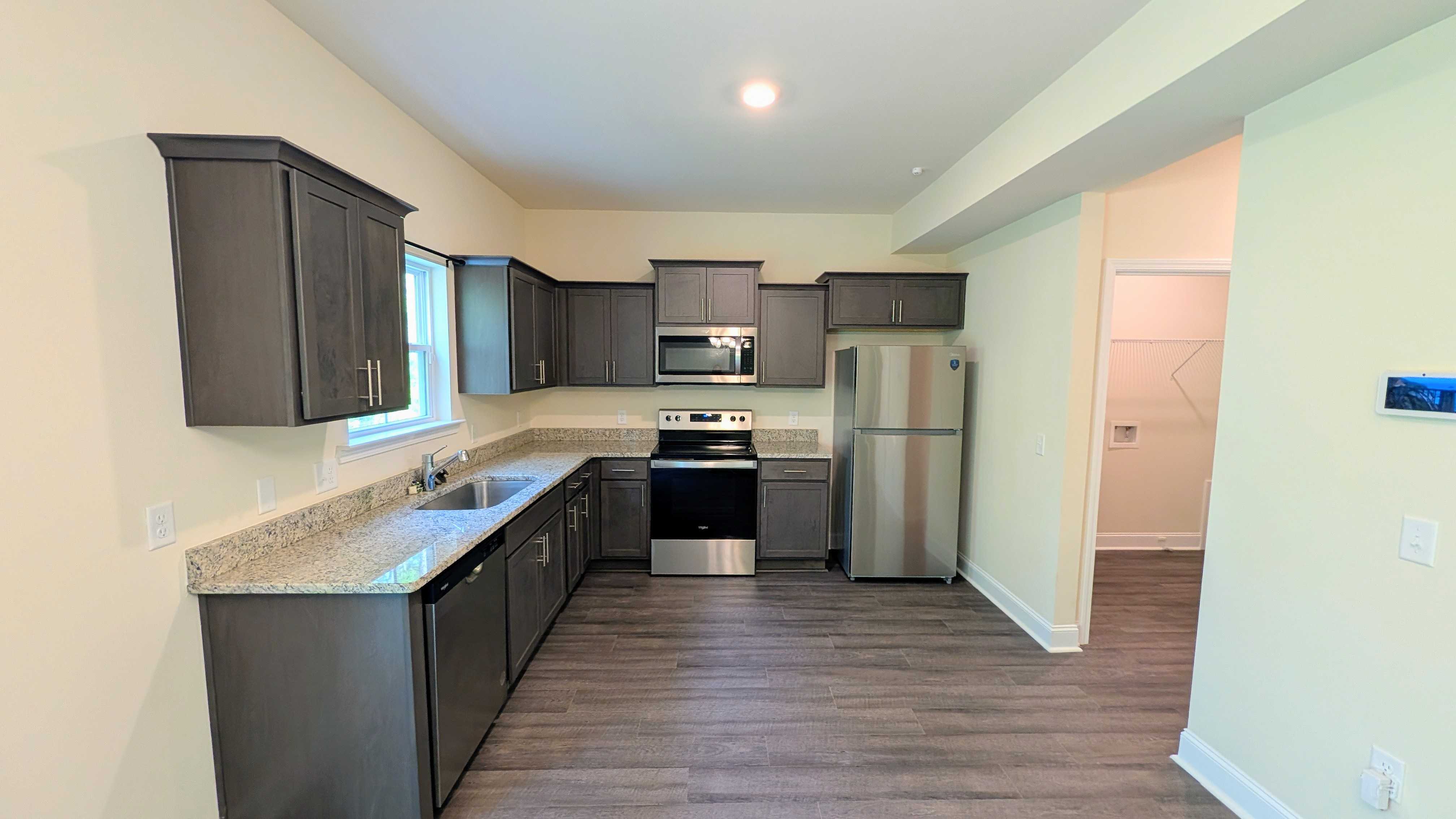 708 Mill Creek Cir – photo 5