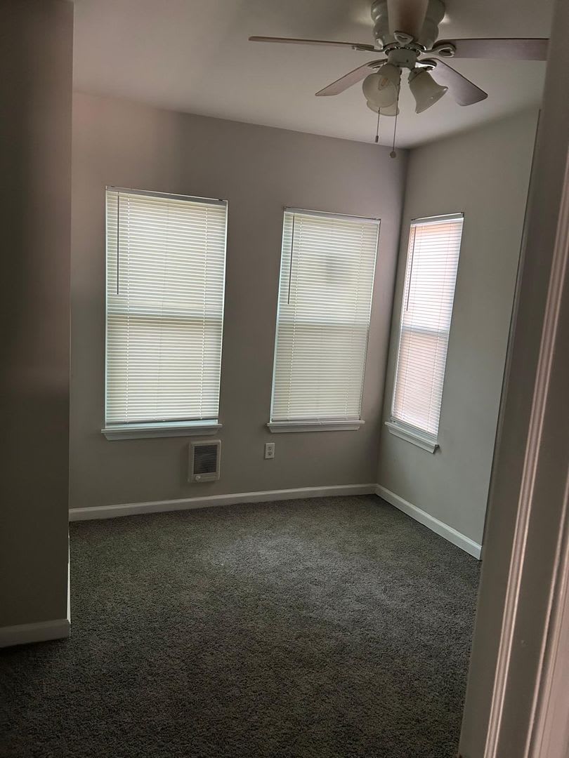 1038 W Orleans St Philadelphia – photo 4