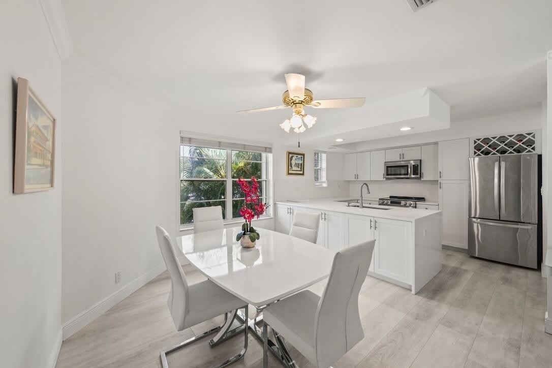 664 Forsyth Street – photo 4