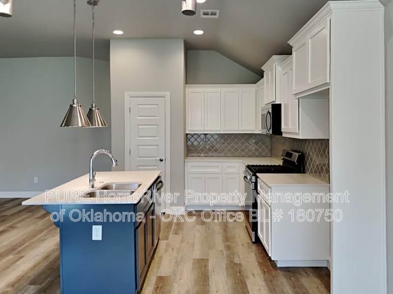 8705 Yassir Blvd – photo 5