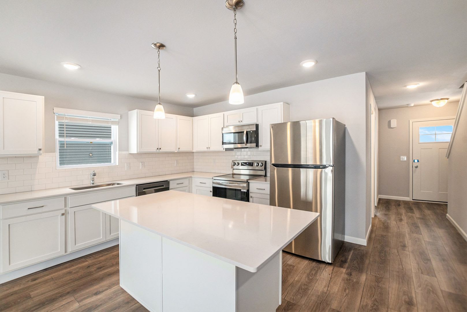 6132 Tigris Avenue – photo 5