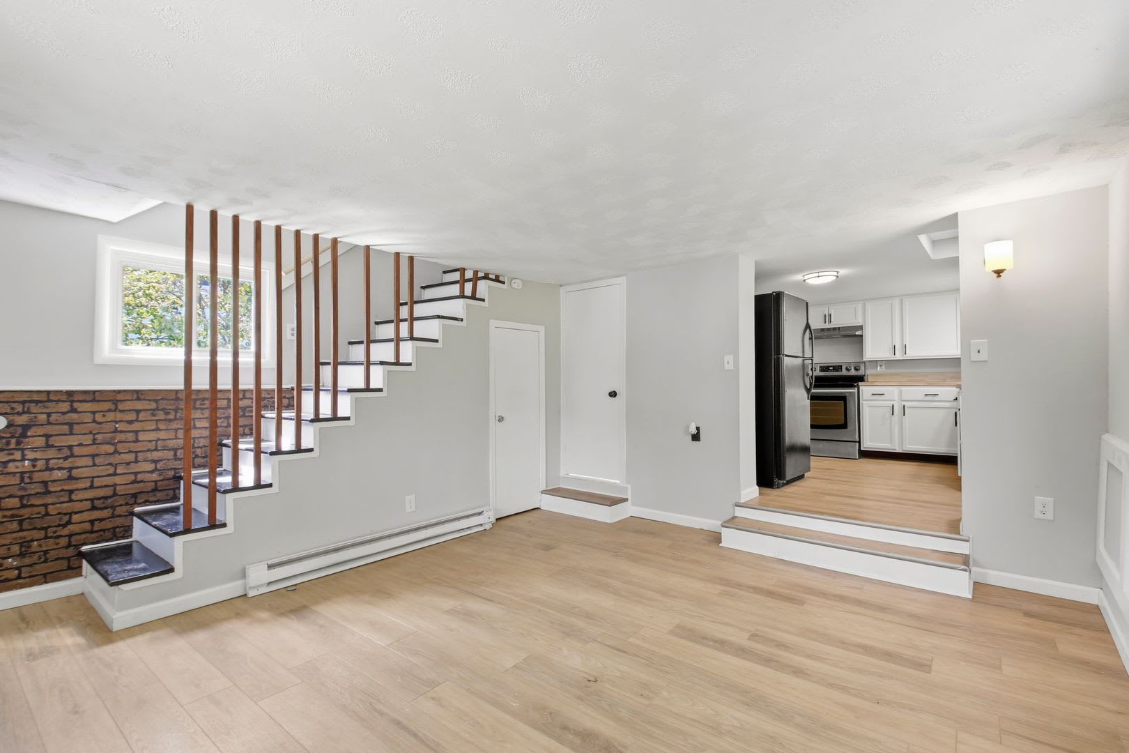 606 Meadow Ave – photo 2