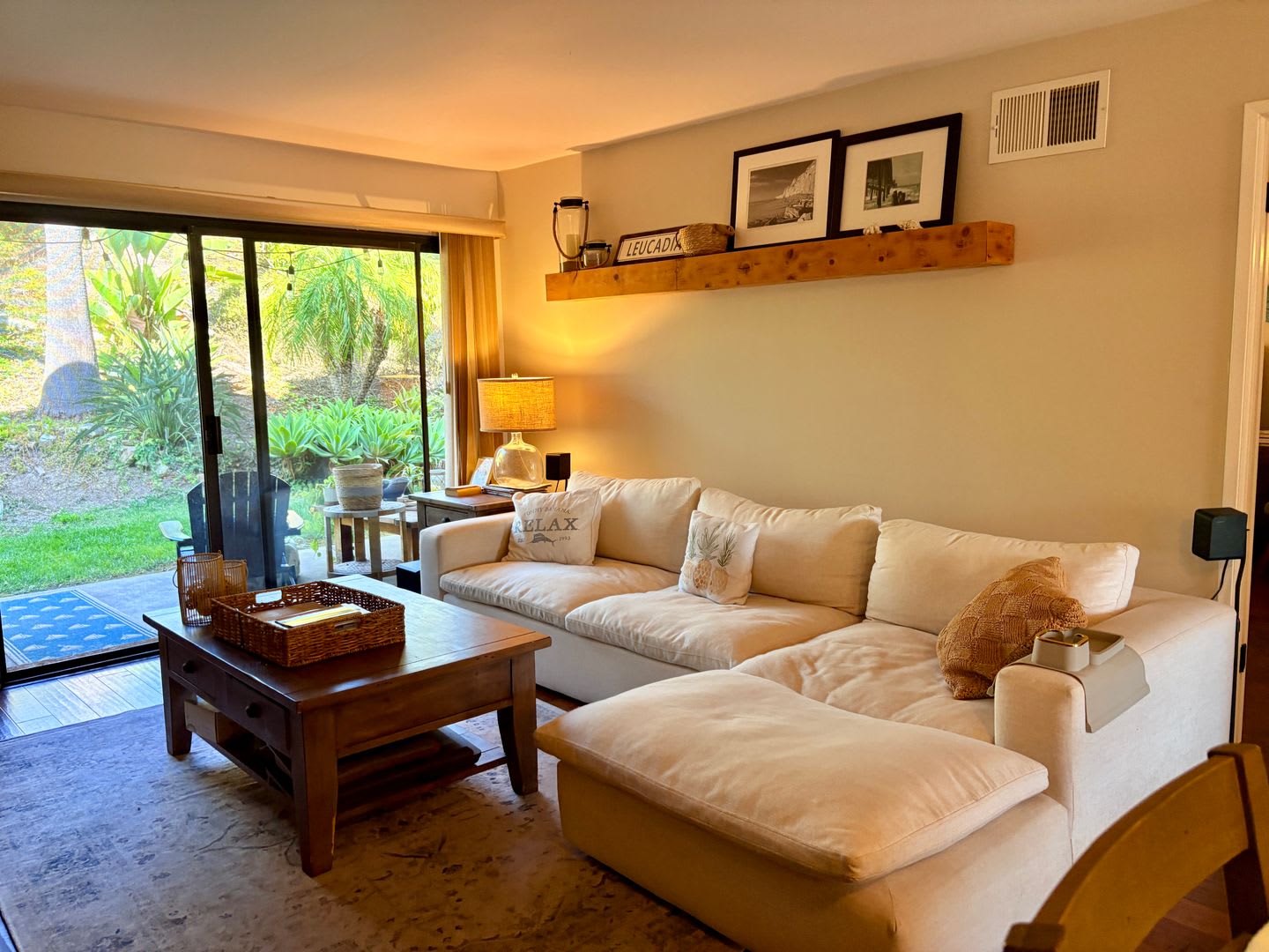2 Bed Condo In Sea Point Tennis Club – photo 5