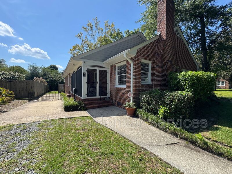 6 Keaton Ave – photo 1