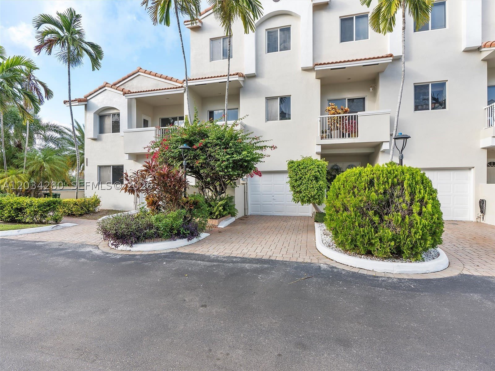 21399 Marina Cove Cir – photo 2