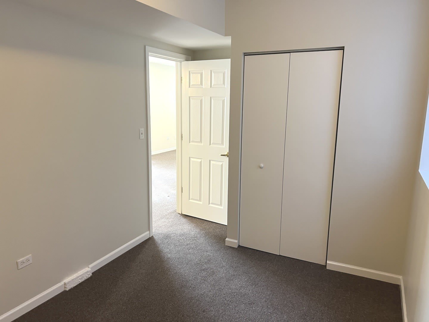 4822 W Berteau – photo 4