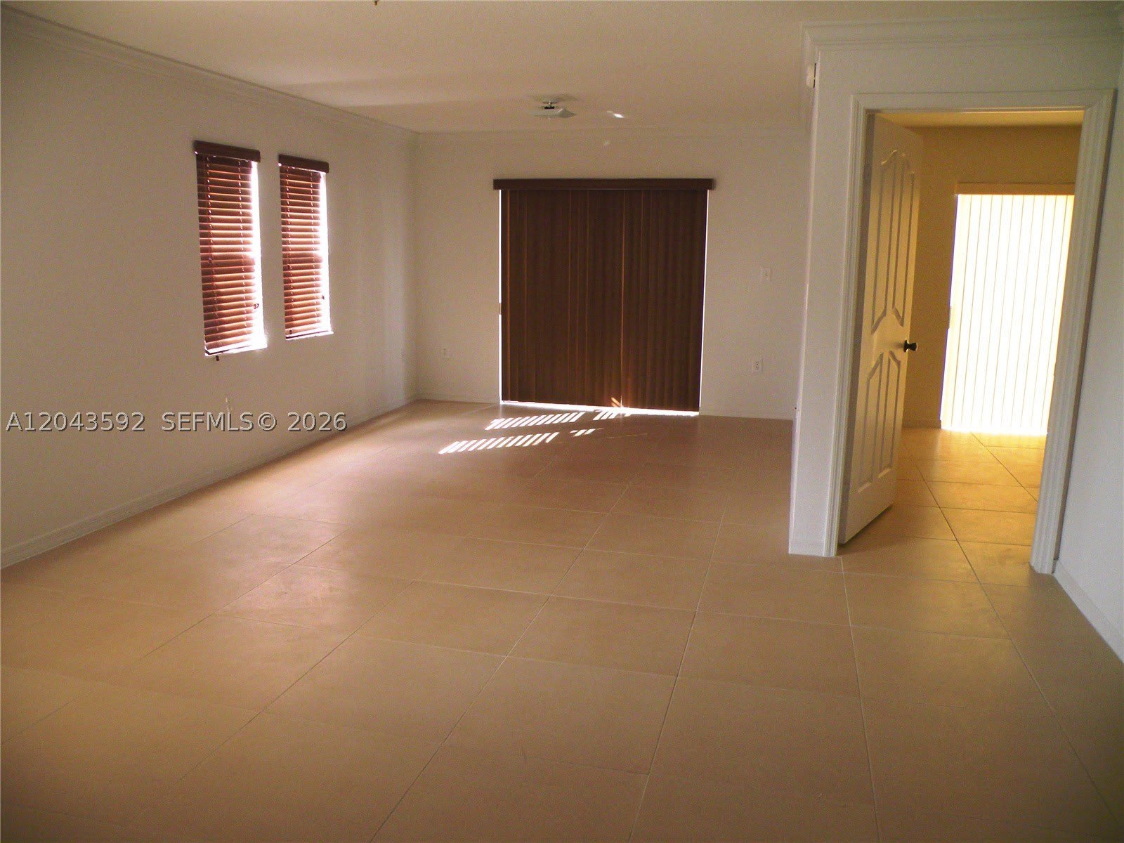 10981 NW 88th Terrace – photo 4
