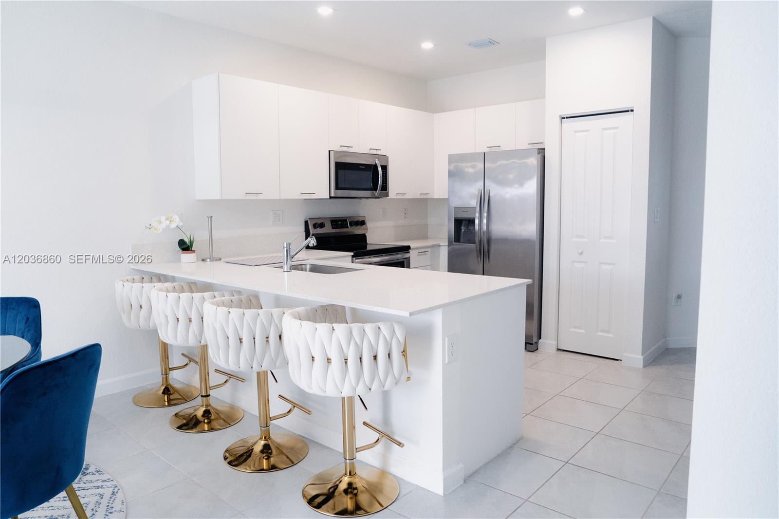 12779 Northwest 24th Avenue – photo 2
