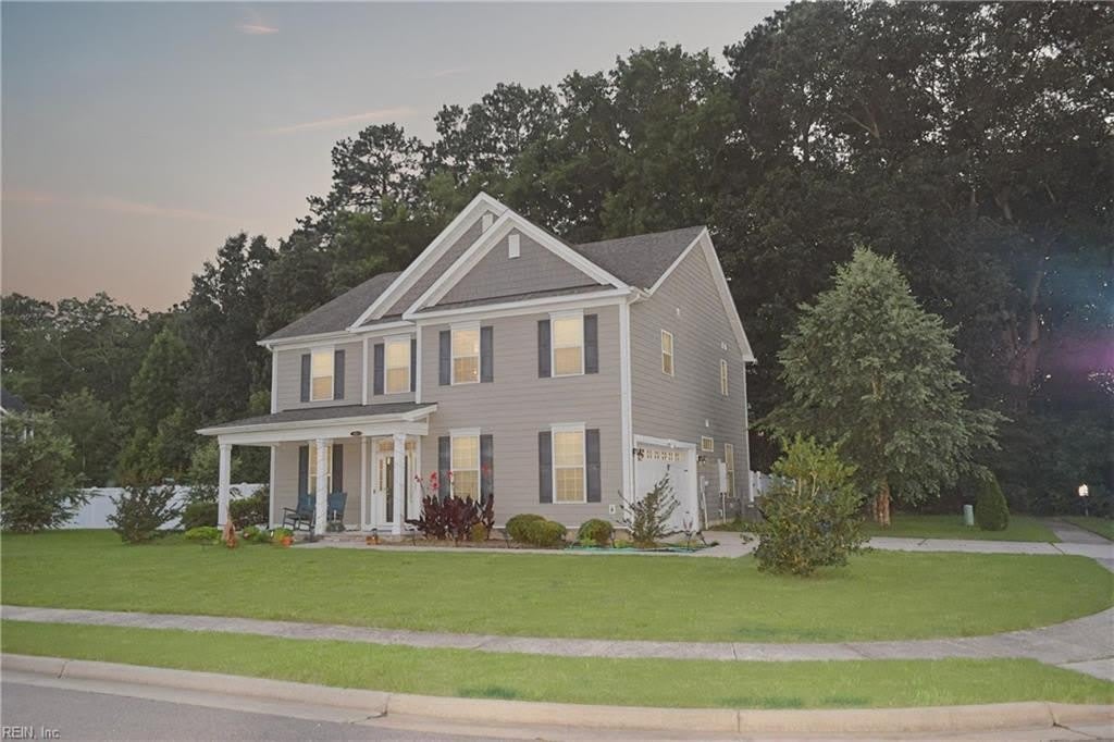 912 Lake Thrasher Drive – photo 2