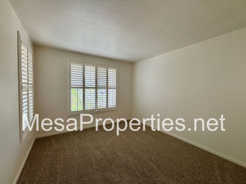 5729 Nutwood Place – photo 3