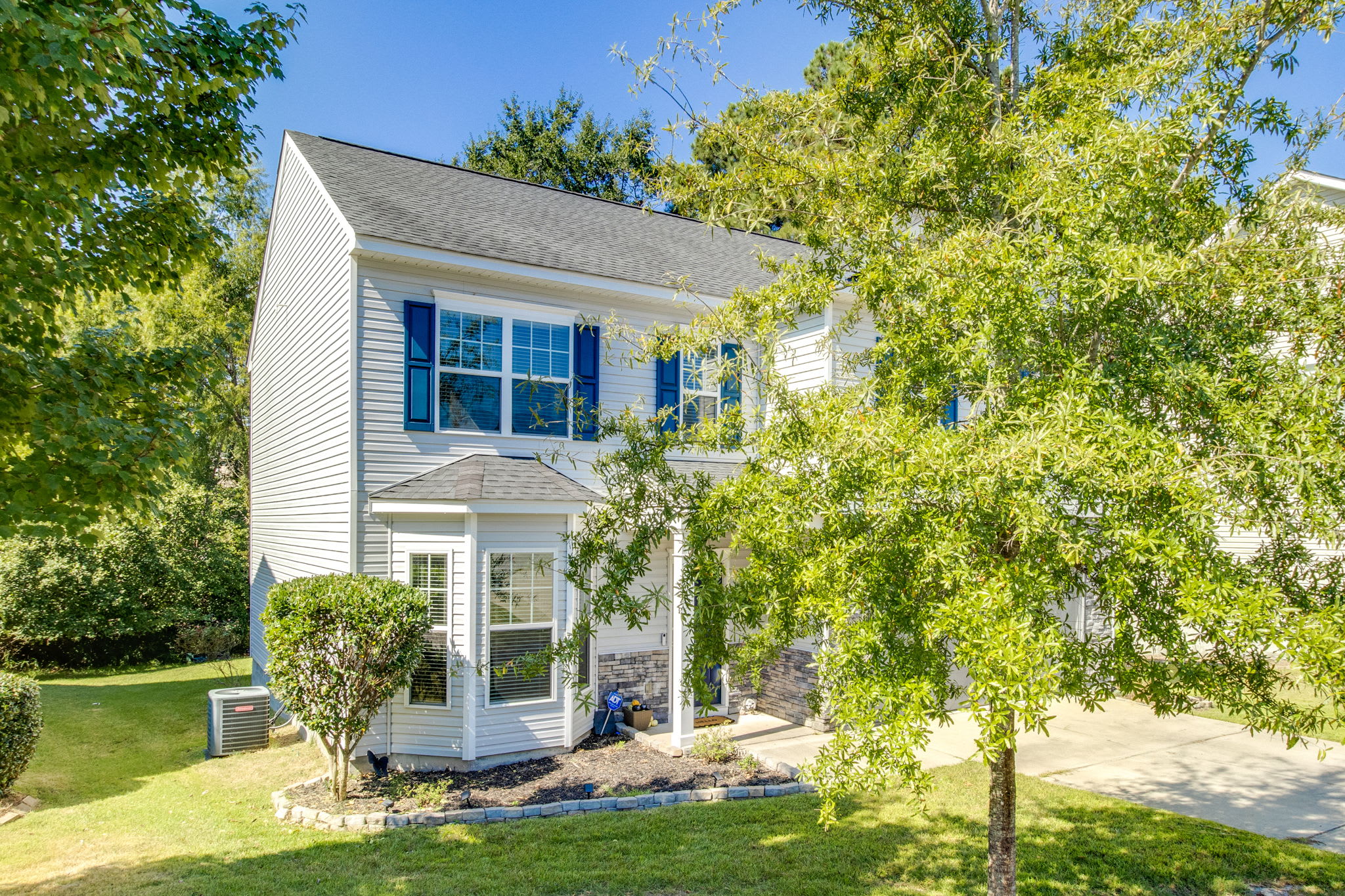 456 Edenhall Drive – photo 3