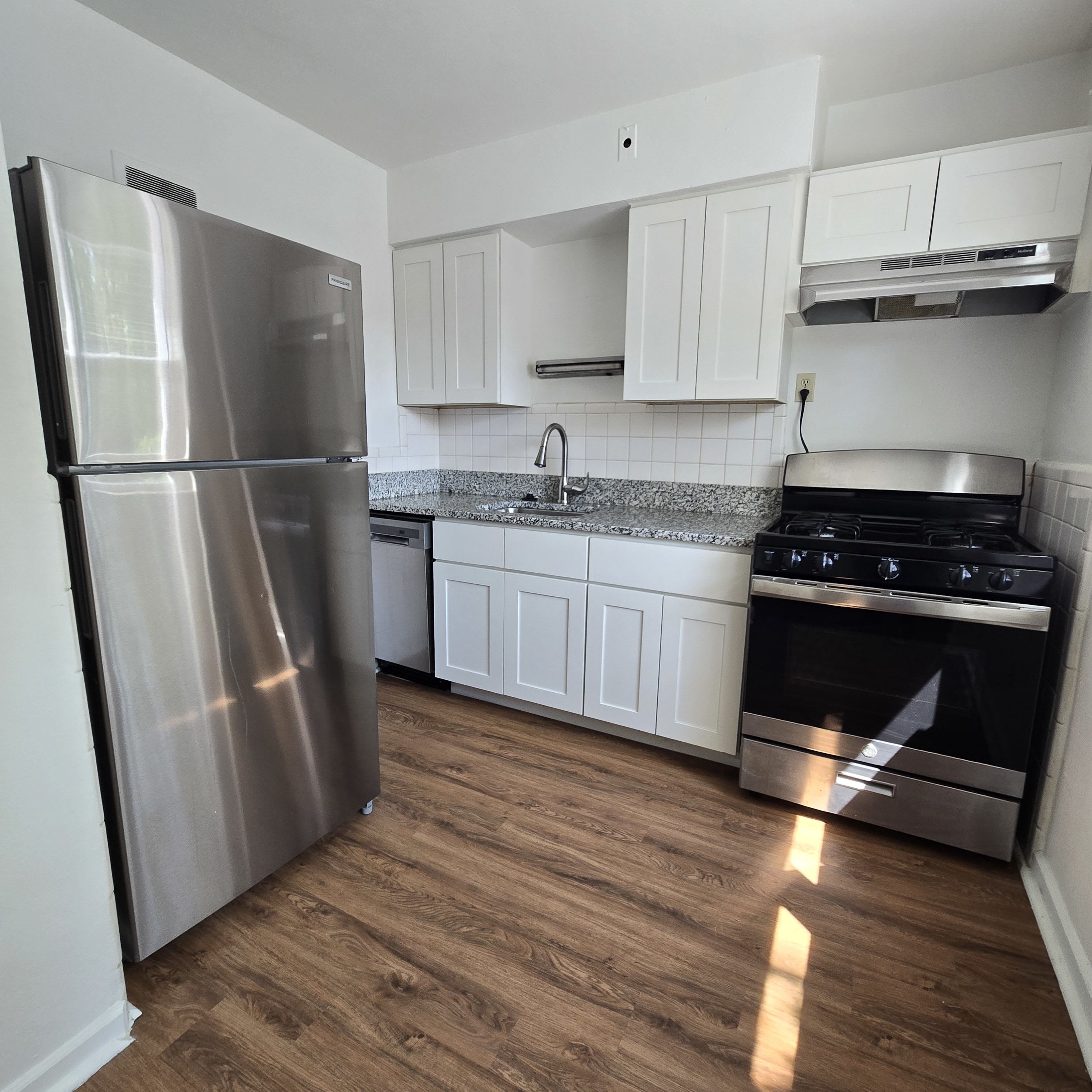 6206 Nagel Ave – photo 4
