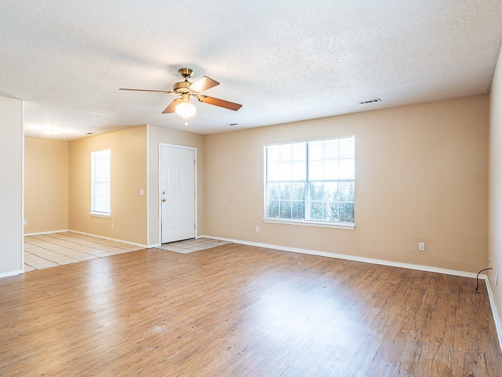 306 Parkcrest Drive – photo 4