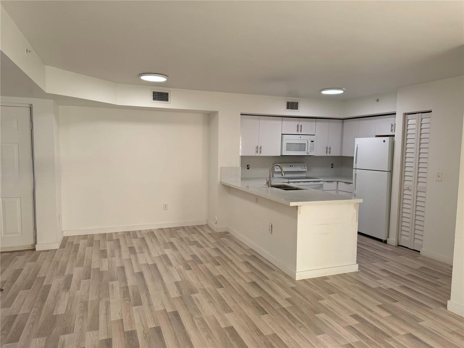 2071 Renaissance Boulevard – photo 3