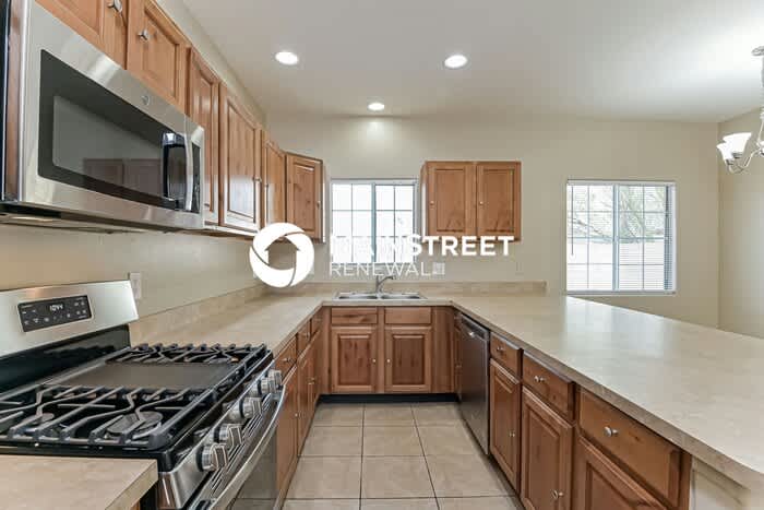 5740 South Hildreth Avenue – photo 5