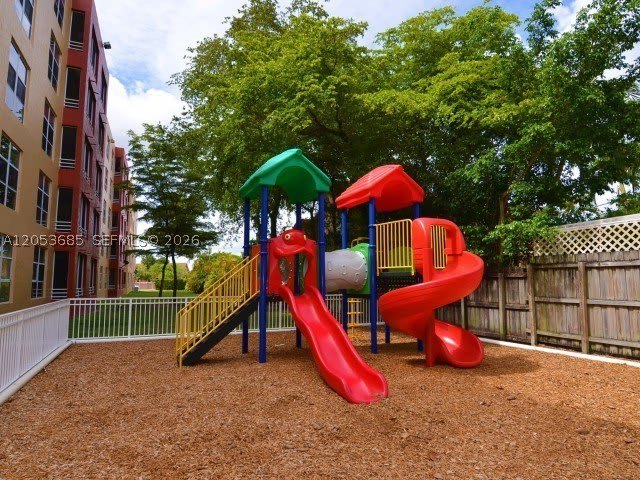 1850 SW 122nd Ave – photo 3