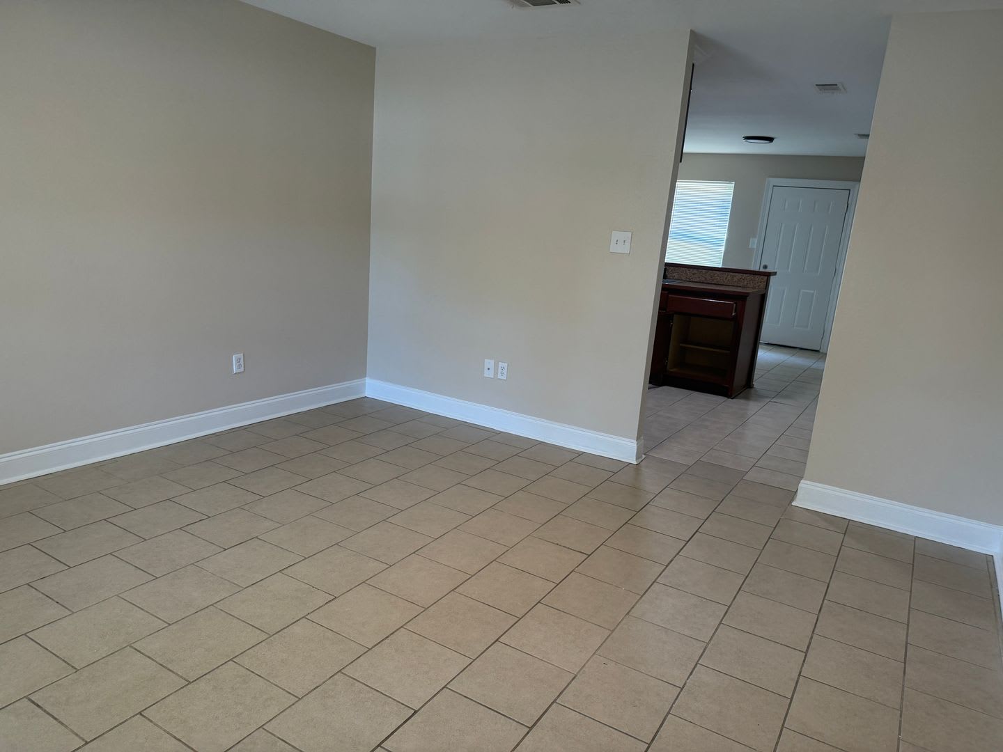 House for Rent – photo 2
