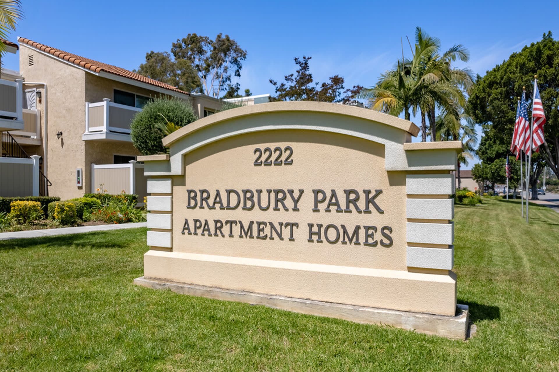 Bradbury Park Apartments – photo 2