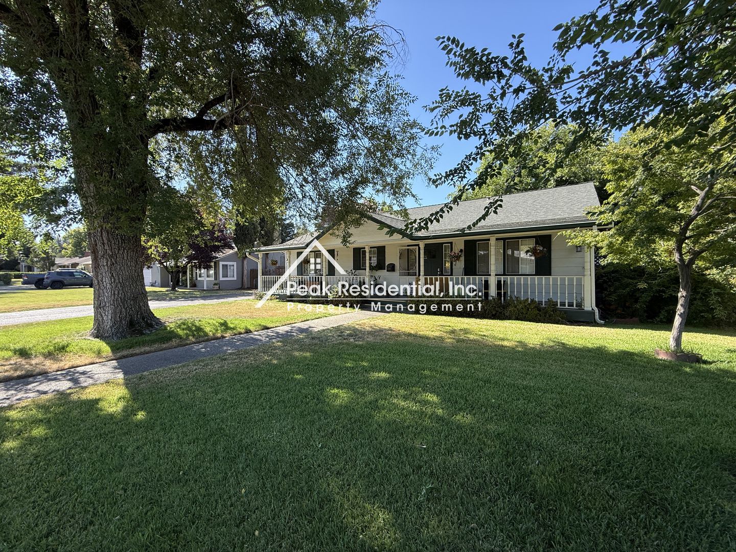 Charming Arden Area 3Bd 2Ba Home – photo 2