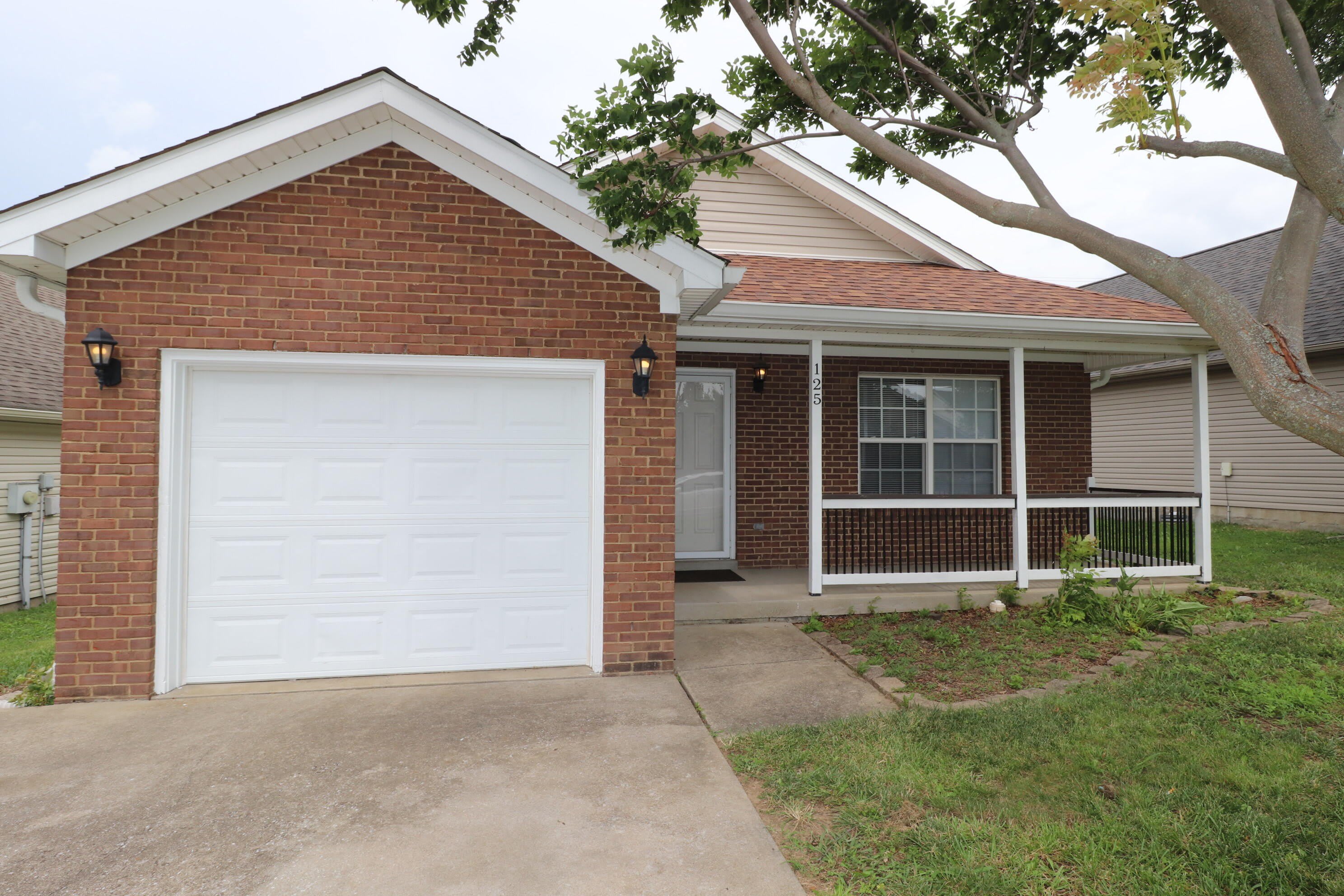 125 Christopher Drive – photo 1