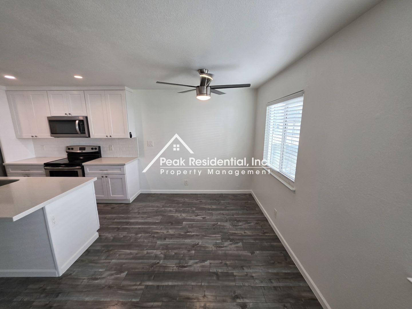 Cute 2 Bd 1 Ba Foothill Farms Fourplex – photo 4