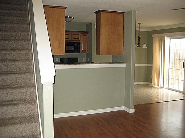 830 Oakwood Ct – photo 4