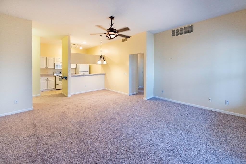 1236 Joyce Lane – photo 3